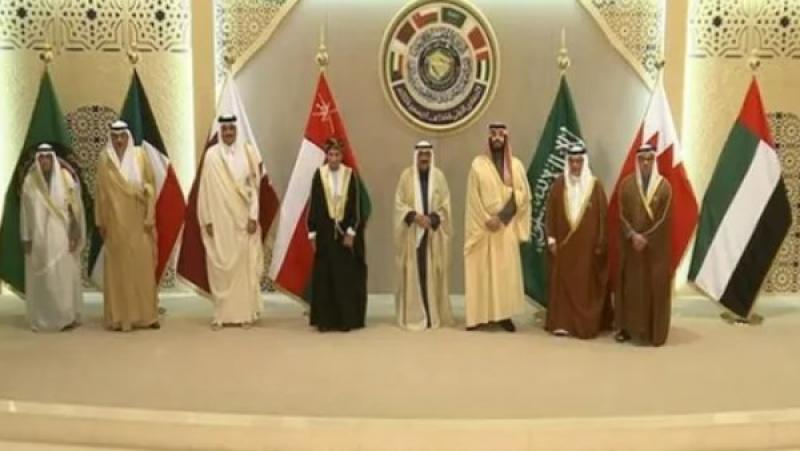  القمة الخليجية