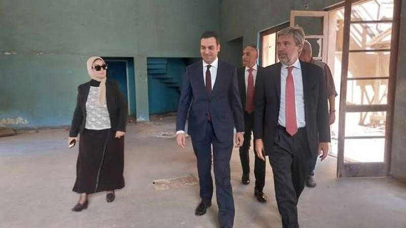 نائب محافظ بورسعيد وسفير دولة إيطاليا يتفقدان البيت الإيطالي بحي الشرق تمهيدًا لبدء أعمال ترميم ورفع كفاءة المبني