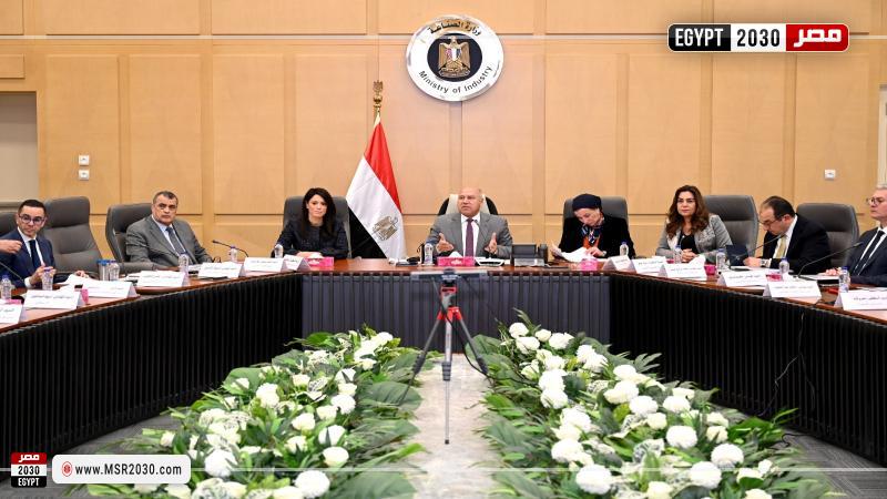 وزير الصناعة والنقل