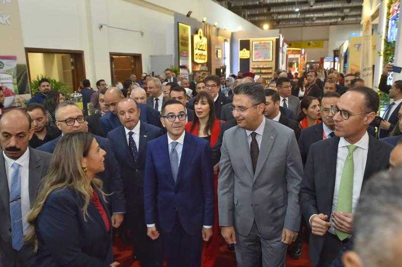 وزير الاستثمار والتجارة الخارجية يشارك بمعرض فوود أفريكا وفريش أفريكا وباك بروسيس