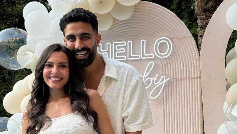 عيلتنا بتكبر.. كارمن سليمان تعلن حملها للمرة الثانية