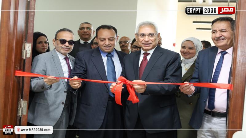 رئيس جامعة المنيا