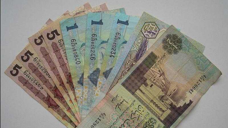 عاجل.. دولة عربية تبدأ سحب عملتها من السوق.. ما السبب؟