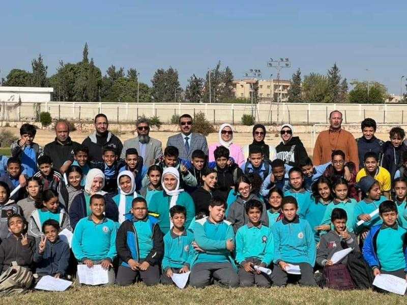 جامعة قناة السويس تستقبل 500 طالب ضمن المشروع القومي للتوعية بمخاطر تشوهات القوام
