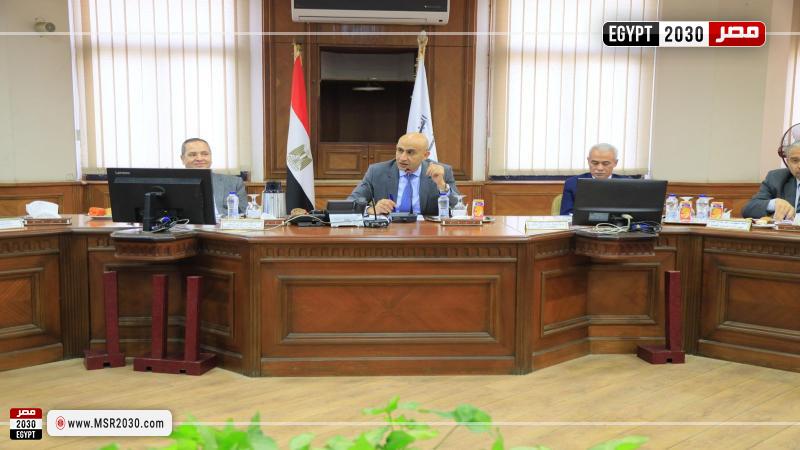 وزير التعليم خلال اجتماع مجلس إدارة الهيئة العامة للأبنية التعليمية