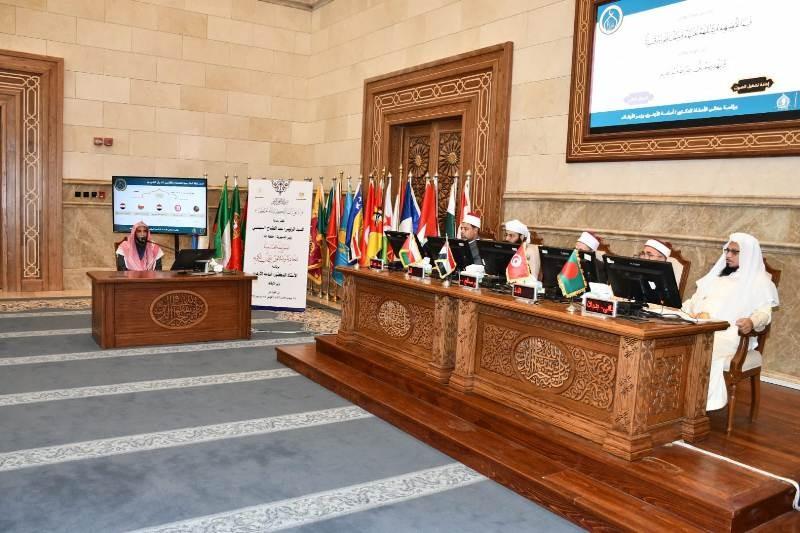 12 متسابقًا في الفرع الأول للمسابقة العالمية للقرآن الكريم.. ومليون جنيه للفائز الأول