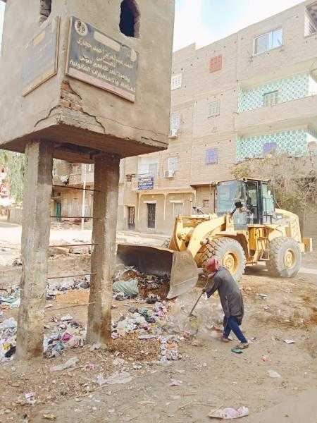 محافظ أسيوط: حملات نظافة ورفع القمامة والمخلفات بمركز الغنايم