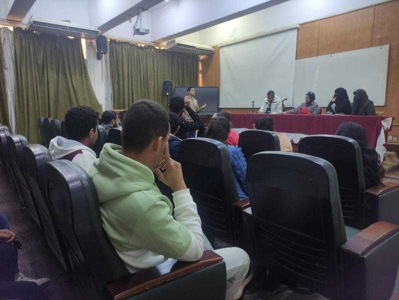ختام فعاليات مسابقات الأنشطة الثقافية والأدبية المؤهلة لمسابقة إبداع ١٣ بجامعة الزقازيق