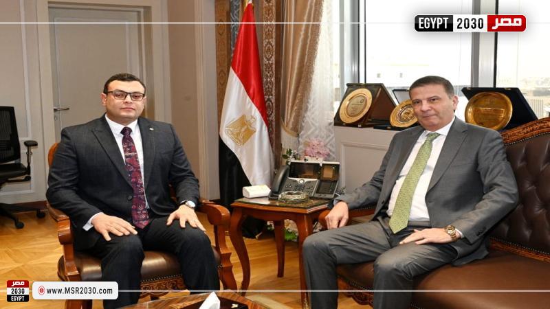 اجتماع المهندس شريف الشربيني وزير الإسكان وعلاء فاروق وزير الزراعة