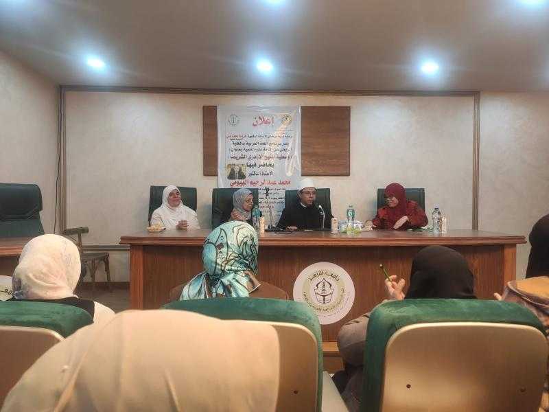 أمين المجلس الأعلى للشئون الإسلامية يشيد بجهود الأزهر في نشر قيم الوسطية والاعتدال