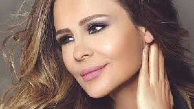كارول سماحة تطرح كليب ”نفس” من كلماتها وألحانها