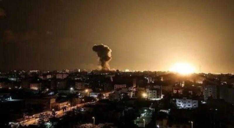 خلال 5 ساعات فقط.. الاحتلال يشن أكثر من 60 غارة على سوريا