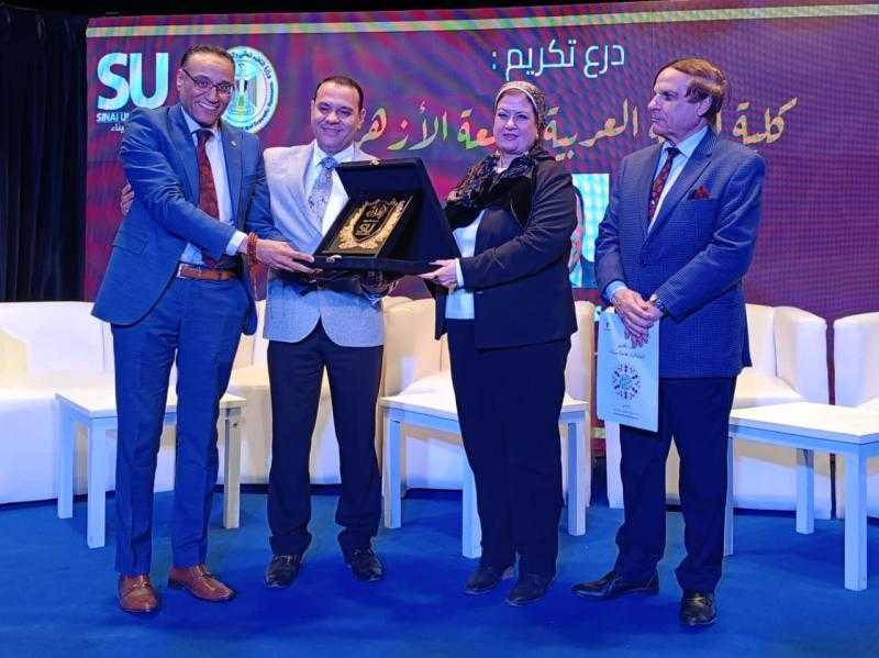 رئيس جامعة الأزهر: اللغة العربية لغة حية لأنها لغة كتاب الله الخالد والمولى عز وجل تكفل بحفظها