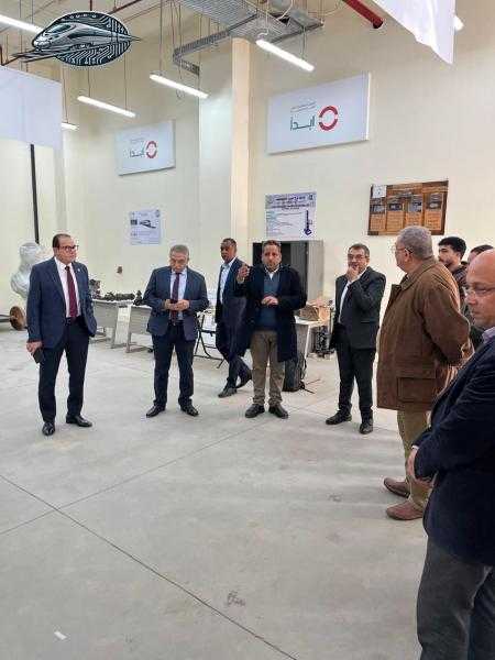 جامعة برج العرب التكنولوجية تتعاون مع القطاع الصناعي لتعزيز فرص التوظيف والتدريب لطلابها