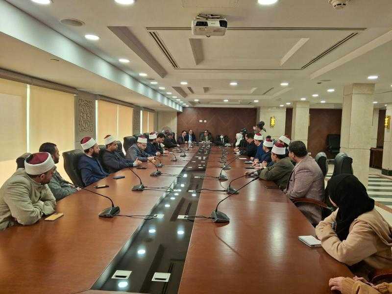 منتدى مجمع البحوث الإسلامية للحوار يوصي بتعزيز الفكر المتوازن ومواجهة التحديات الفكرية