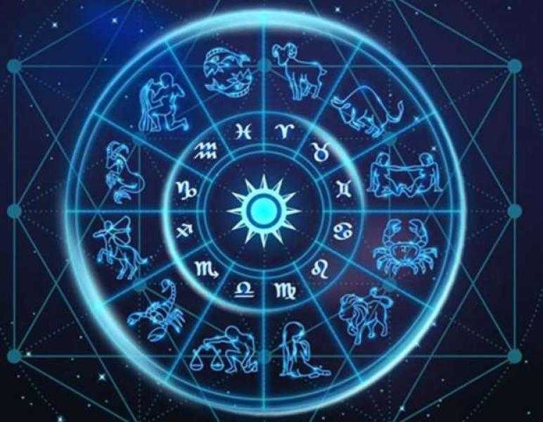 توقعاتها لعام 2025.. خبيرة تكشف مفاجأة لأصحاب فصيلة الدم B
