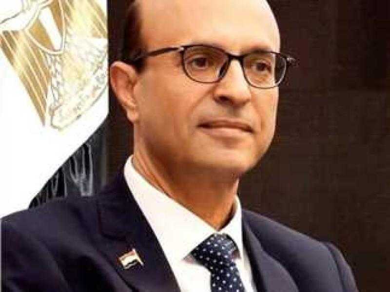 رئيس جامعة أسيوط يقدم التهنئة لهيئة النيابة الإدارية بمناسبة مرور 70 عاماً على تأسيسها