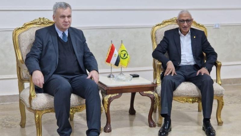 ألمانيا تسلم 63 طنًا من المساعدات الإنسانية إلى غزة
