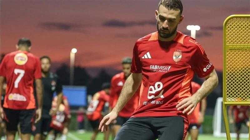 الأهلي يستعد لمباراة شباب بلوزداد بمشاركة عمر كمال وبيرسي تاو