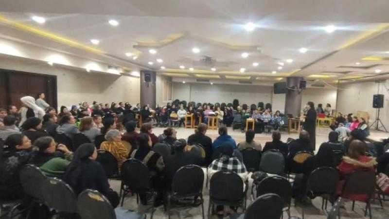 اجتماع شباب كنيسة عزبة النخل ينظم احتفالية لأنشطة الرعية