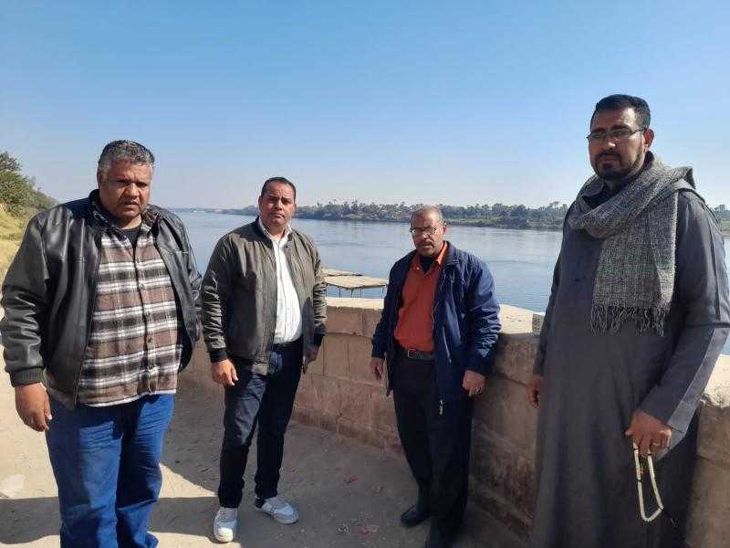 رئيس مركز ومدينة الطود بالأقصر يتابع استكمال تنفيذ عمارات الاسكان بالمدينة