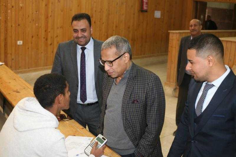 بدء امتحانات الفصل الدراسي الأول بجامعة جنوب الوادي