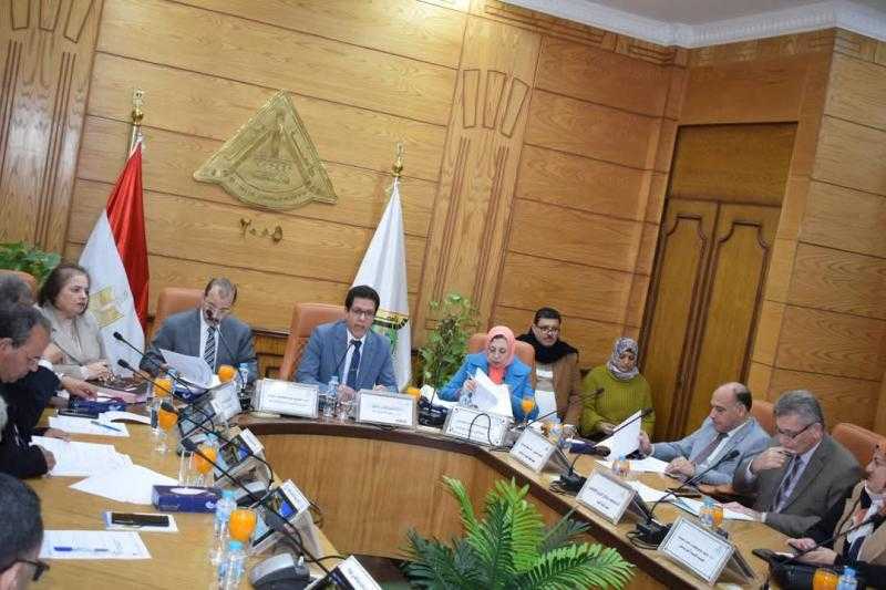 الجيزاوي: توفير بيئة مناسبة للطلاب لأداء الإمتحانات واعلان نتائج الفصل الدراسي الأول نهاية يناير