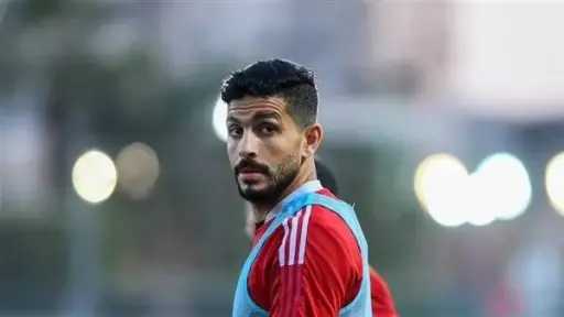 رسميًا | الأهلي يعين أيمن أشرف ومؤمن زكريا مساعدين لرئيس قطاع الناشئين