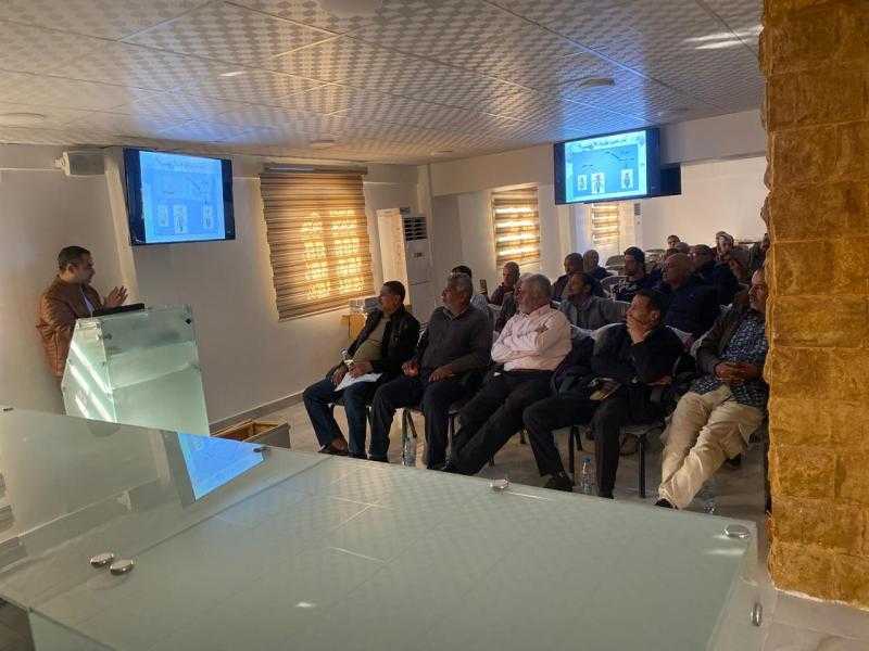 بحوث الصحراء ينظم دورة تدريبية حول تربية نحل العسل وإنشاء المناحل في المناطق الصحراوية بشمال سيناء