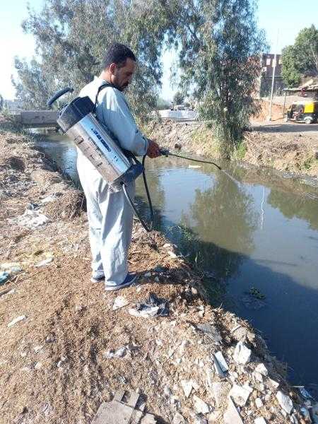 صحة الشرقية تكثف جهودها في مكافحة الذباب والبعوض وناقلات الأمراض بالمحافظة
