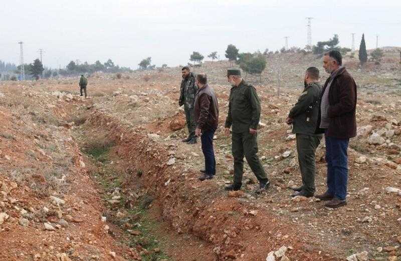 شاهد بالصور.. العثور على مقبرة جماعية تضم مئات الجثث في مدينة حلب