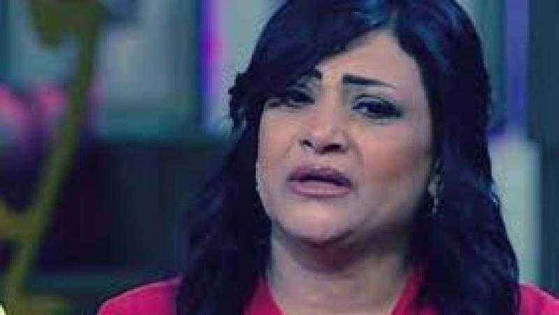 ”قلبي مكسور”.. بدرية طلبة تعبر عن مشاعر الحزن في بداية العام الجديد