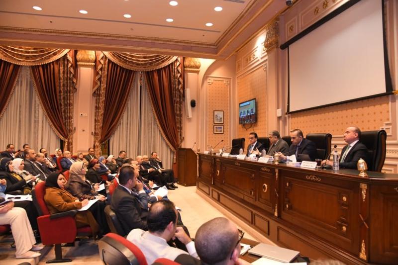 إشادة واسعة بحذف المواد العقابية عن مقدمي الخدمة من مشروع قانون المسئولية الطبية
