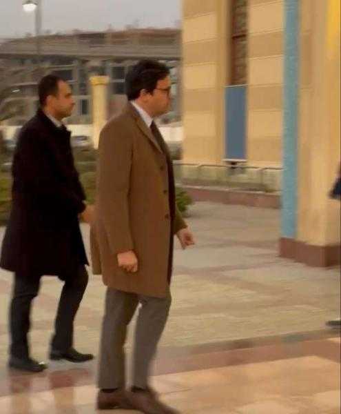 وزير الثقافة أول حضور عزاء أحمد عدوية