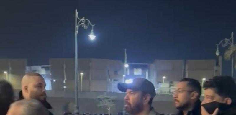 حكيم وعبدالباسط حمودة وفيفي عبده يقدمون العزاء في الراحل أحمد عدوية