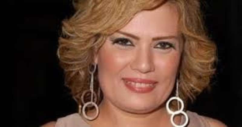 الشاعرة عبير 