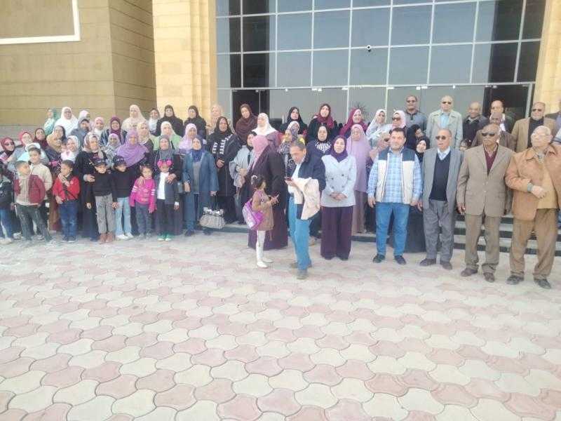 جامعة الوادي الجديد تستقبل أعضاء جمعية رواد المعاشات