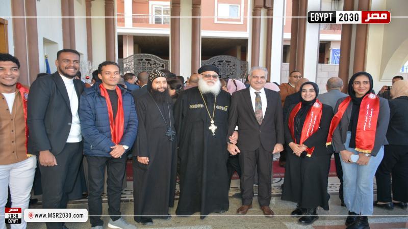وفد جامعة أسوان
