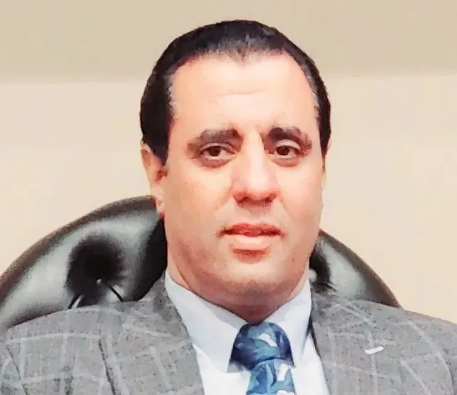  الدكتور عصام عبد القادر