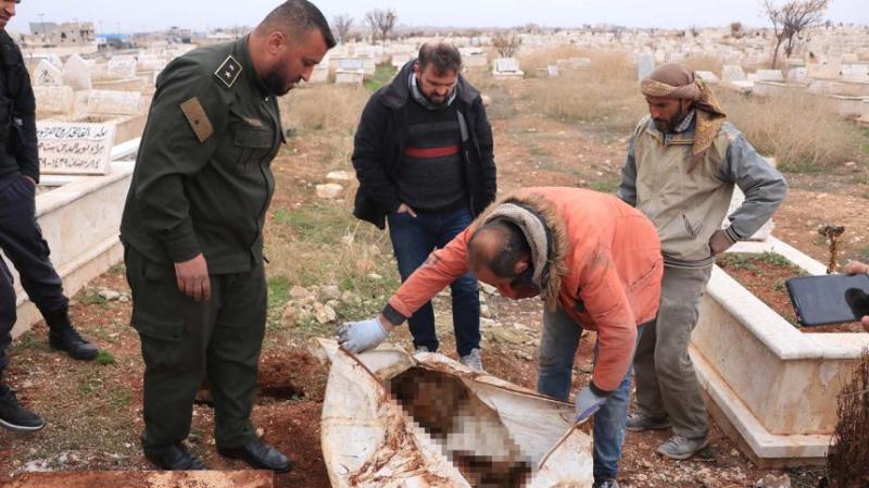 العثور على مقبرة جماعية 