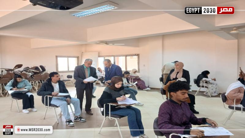 رئيس جامعة أسوان