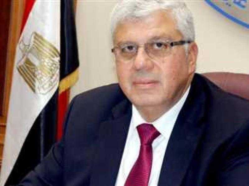 وزير التعليم العالي يعلن صدور عدة قرارات جمهورية بتعيين قيادات جامعية جديدة