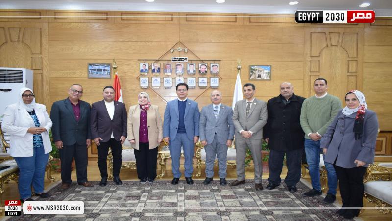 رئيس جامعة بنها