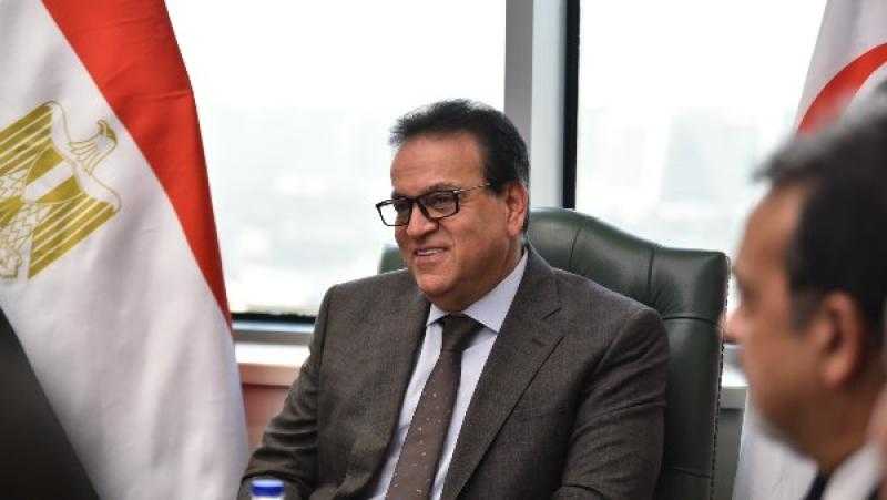 وزير الصحة يبحث التعاون مع الجامعات لإزالة أي معوقات في التسجيل للدراسات العليا
