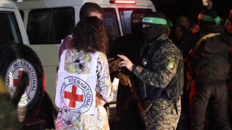 رئيس الوزراء القطري: تنفيذ اتفاق غزة يستدعي التزام الأطراف بالكامل