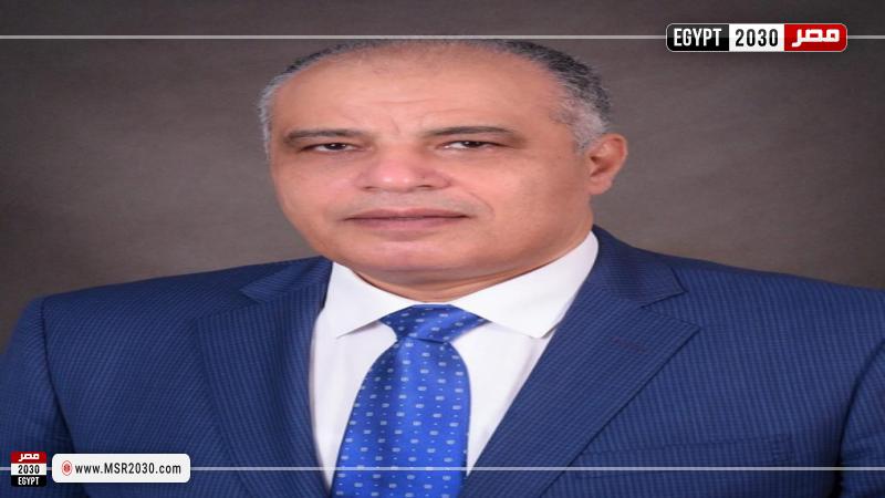 الدكتور علاء عزوز