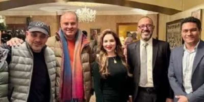 أبطال مسلسل الحب كله
