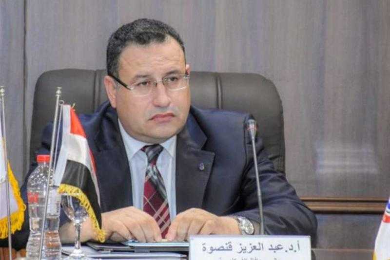 قرار جمهوري بتجديد تعيين الدكتور عبد العزيز قنصوه رئيساً لجامعة الإسكندرية