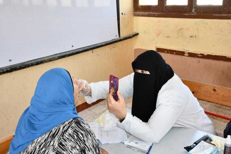 جامعة قناة السويس تنظم قافلة طبية شاملة إلى قرية السلام بالقصاصين