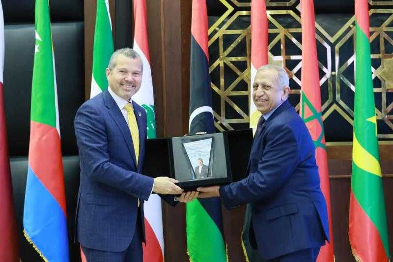 أمين عام المنظمة البحرية الدولية: الأكاديمية العربية مؤسسة احترافية تقدم بيئة تعليمية متميزة